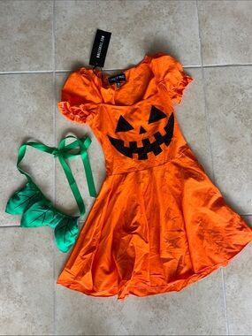 XS No Boundaries Orange Pumpkin Dress with Green Leaf Bow